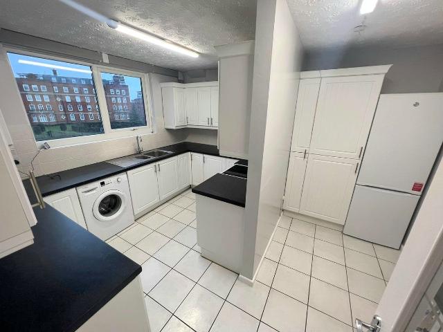 Apartment for rent in Heigham Grove, East Bank