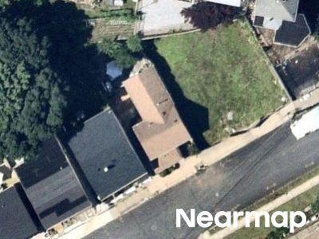 House for sale in Staten Island, New York