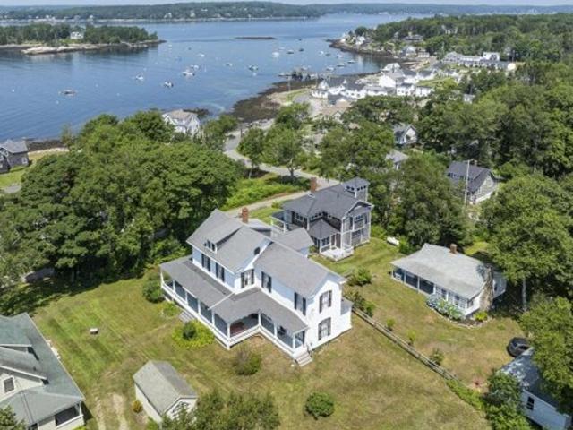 House for sale in Boothbay, Maine