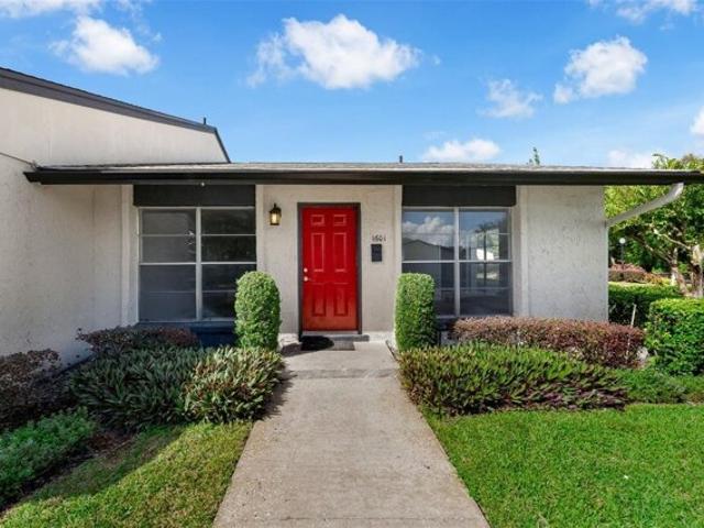 Condo for sale in Maitland, Florida