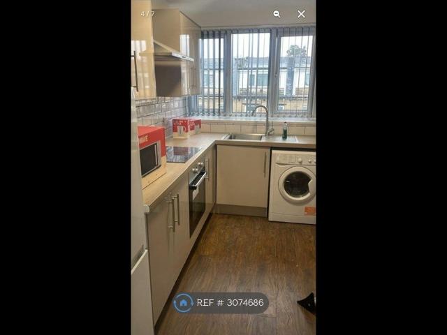 Room for rent in Little Horton Green, Bradford