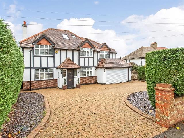 House for rent in London Borough of Croydon, Greater London