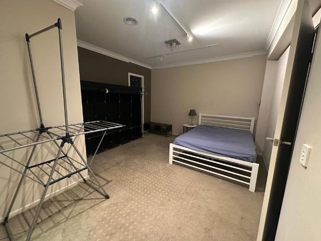 Room for rent in Geelong, Victoria