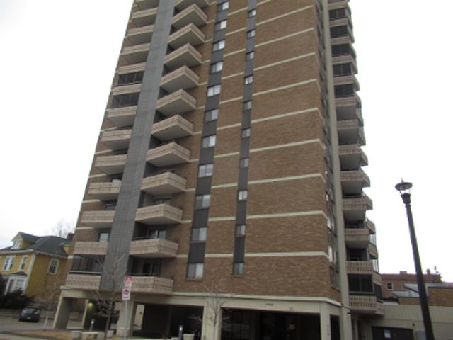 Condo for sale in Hennepin, Minnesota