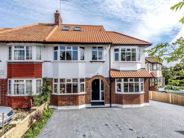 House for rent in New Malden, Greater London