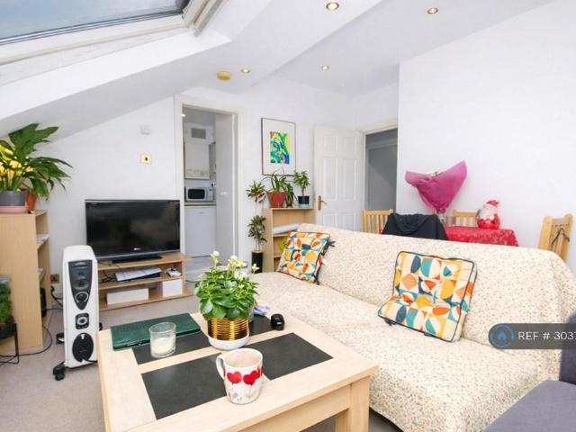 Apartment for rent in South Tottenham, Greater London