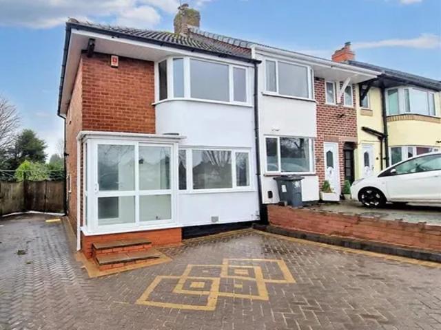 House for rent in Turves Green, West Midlands