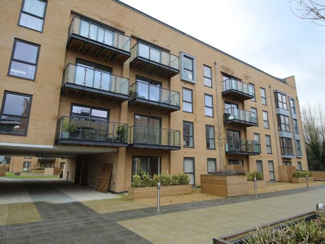 House for rent in Pouchen End, Hertfordshire