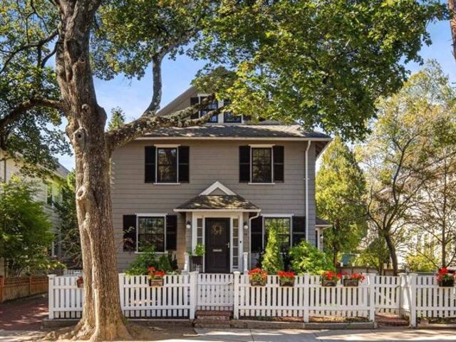 House for sale in Larchwood, Cambridge