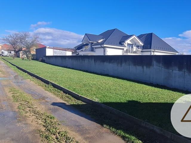 Grundstück kaufen in Engelhartstetten, Niederösterreich