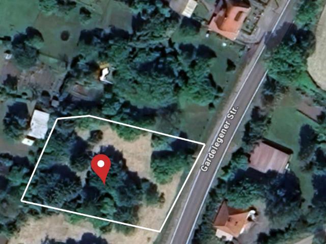 Erdgeschosswohnung kaufen in Weferlingen, Börde