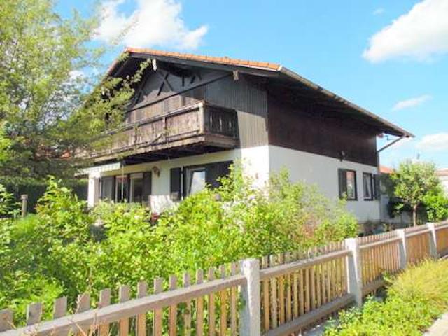Erdgeschosswohnung kaufen in Föching, Holzkirchen