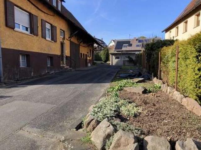 Erdgeschosswohnung kaufen in Straubenhardt, Baden-Württemberg