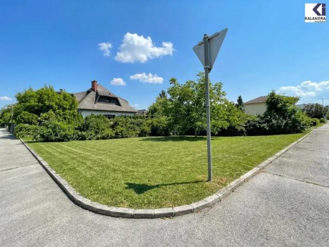 Grundstück kaufen in Baden, Niederösterreich