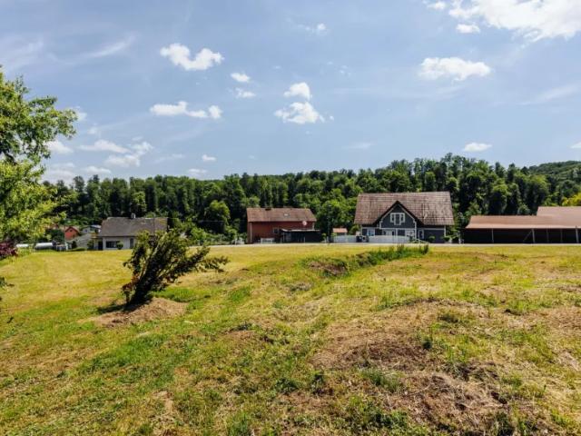 Grundstück kaufen in Ehrenhausen, Steiermark