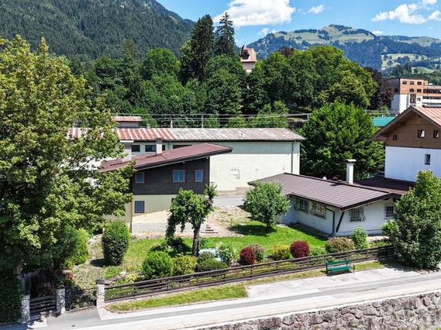 Grundstück kaufen in Aurach bei Kitzbühel, Tirol