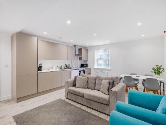 Apartment for rent in Heol-las, Surrey