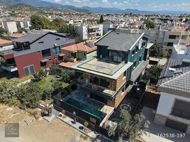 Edremit, Balikesir içerisinde satılık Villa