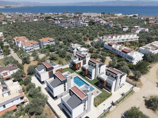 Edremit, Balikesir içerisinde satılık Villa