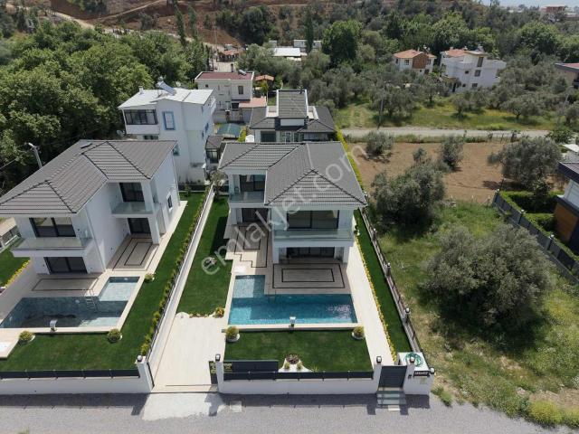 Edremit, Balikesir içerisinde satılık Villa