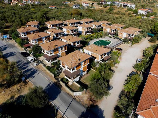 Edremit, Balikesir içerisinde satılık Villa