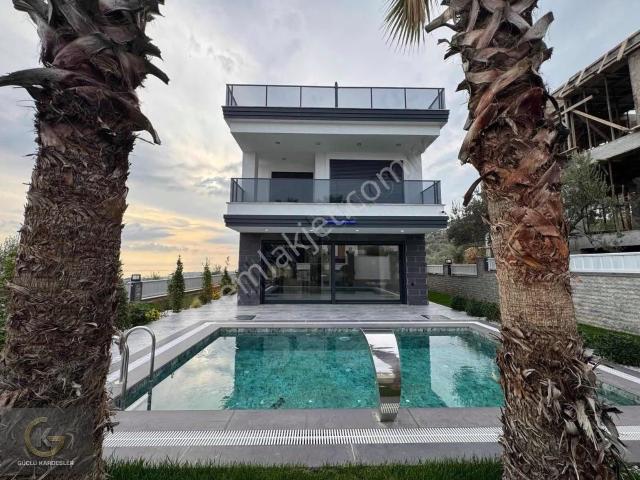 Edremit, Balikesir içerisinde satılık Villa