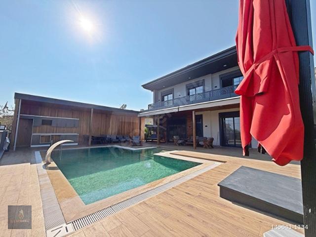 Edremit, Balikesir içerisinde satılık Villa