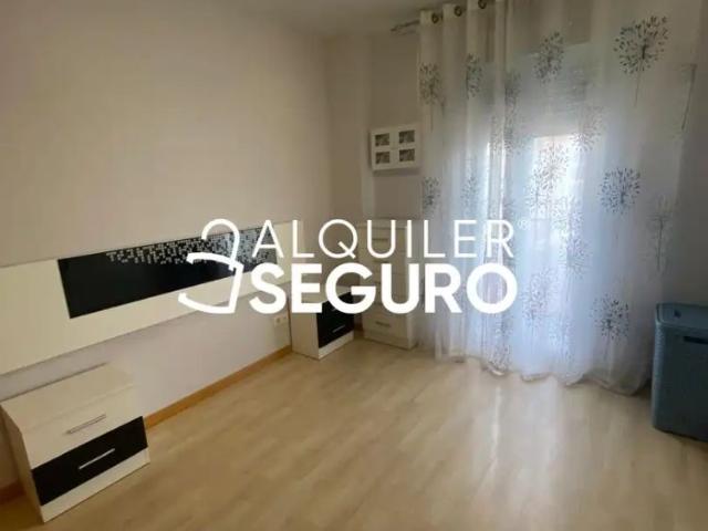 Apartamento en alquiler en Las Lomas, Guadalajara