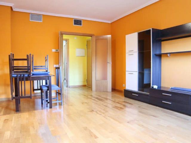 Apartamento en alquiler en Las Lomas, Guadalajara