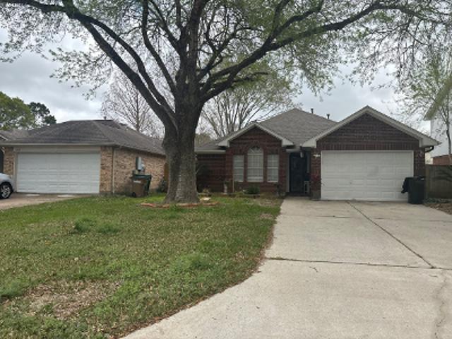 House for sale in Dickinson, Texas
