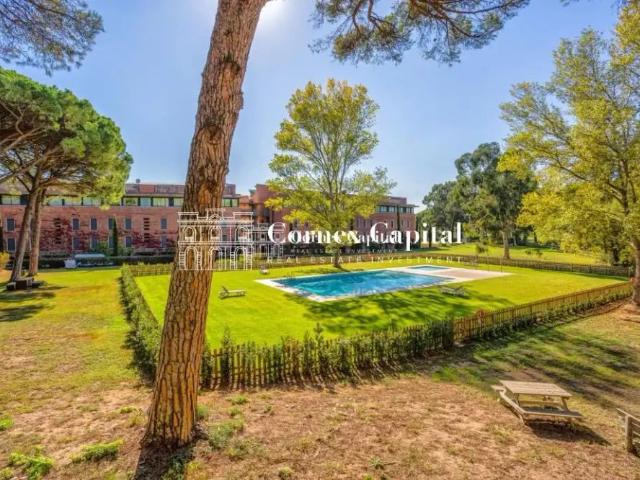 Apartamento en alquiler en Gualta, Girona