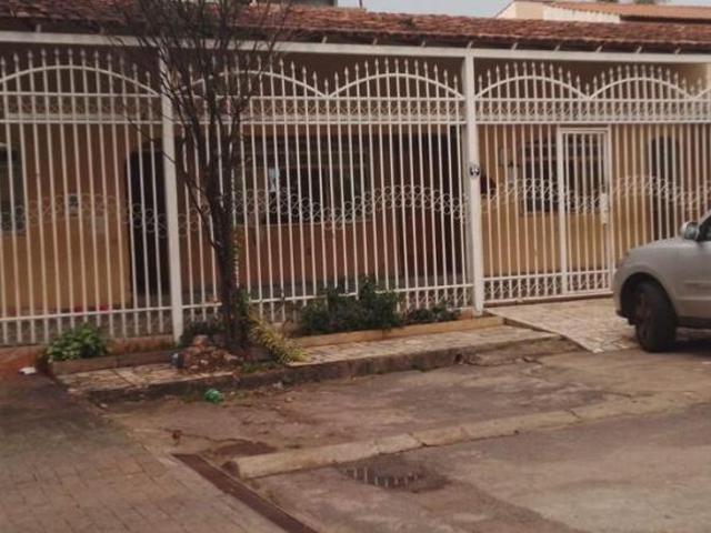 Casa venda em Região Geográfica Imediata do Distrito Federal, Região Integrada de Desenvolvimento do Distrito Federal e Entorno