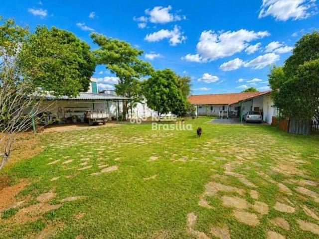 Casa venda em Região Geográfica Imediata do Distrito Federal, Região Integrada de Desenvolvimento do Distrito Federal e Entorno