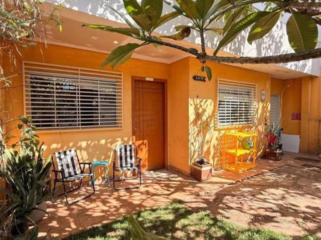 Casa venda em Região Geográfica Imediata do Distrito Federal, Região Integrada de Desenvolvimento do Distrito Federal e Entorno