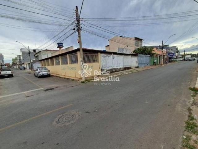 Casa venda em Região Geográfica Imediata do Distrito Federal, Região Integrada de Desenvolvimento do Distrito Federal e Entorno