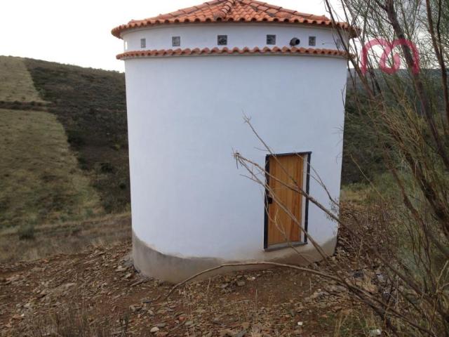Terreno venda em Castelo Melhor, Vila Nova de Foz Côa