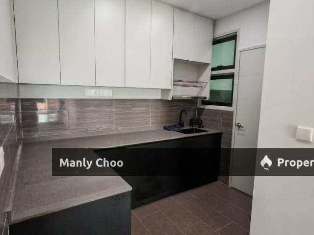 Condominium for rent in Malaka