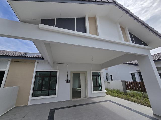 Residential House for sale in Malaka