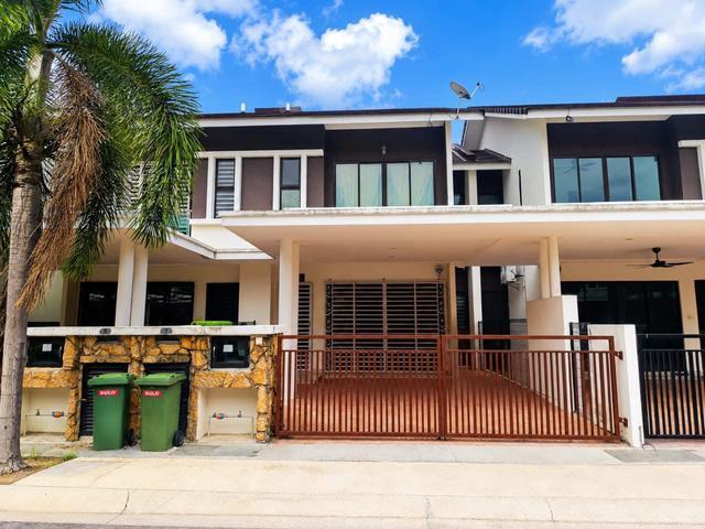 Terraced House for sale in Wellesley, Penang