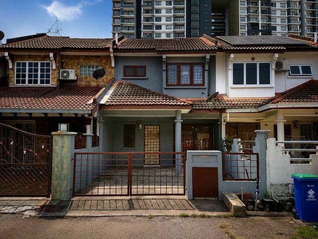 Terraced House for sale in Petaling, Subang Jaya