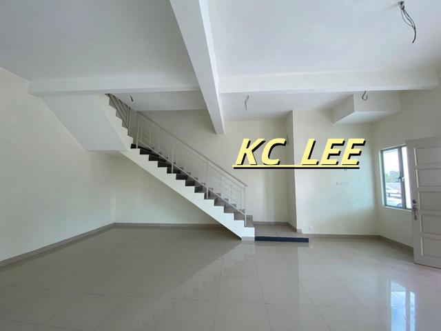 Bungalow for sale in Wellesley, Penang