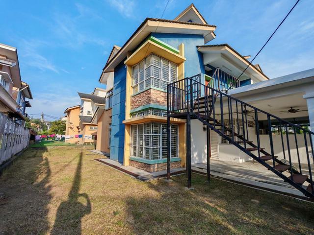 Residential House for sale in Kajang, Langat