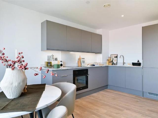 Apartment for rent in Colindale, Greater London