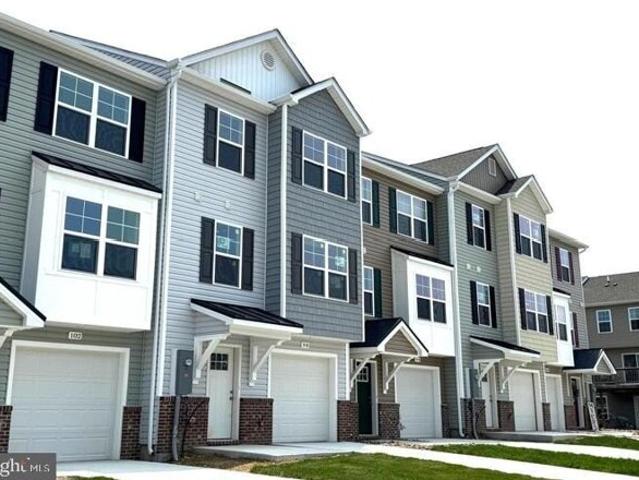 House for sale in Falling Waters, West Virginia