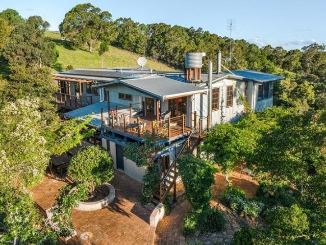 Cottage for sale in Lochiel, New South Wales