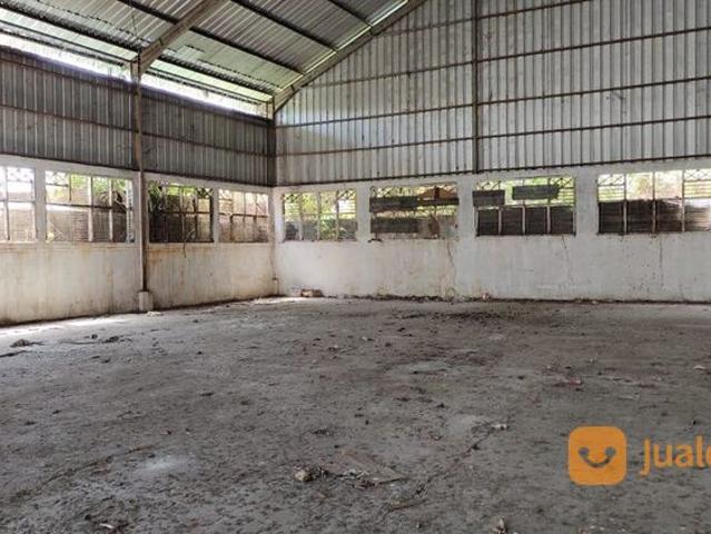 Gudang dijual di Blitar