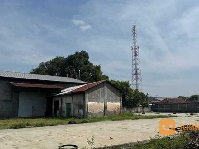 Gudang dijual di Jombang