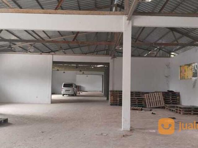 Gudang disewakan di Jakarta Timur