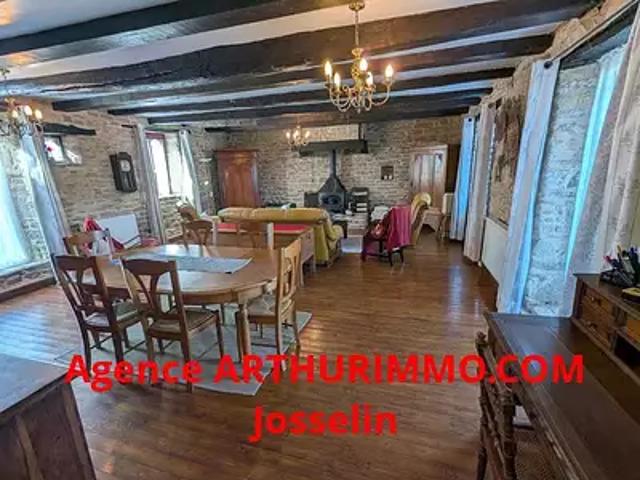 Maison vente à Pontivy, Bretagne