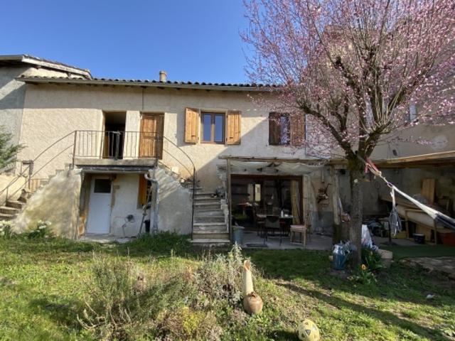 Maison vente à Bourg-en-Bresse, Guéreins